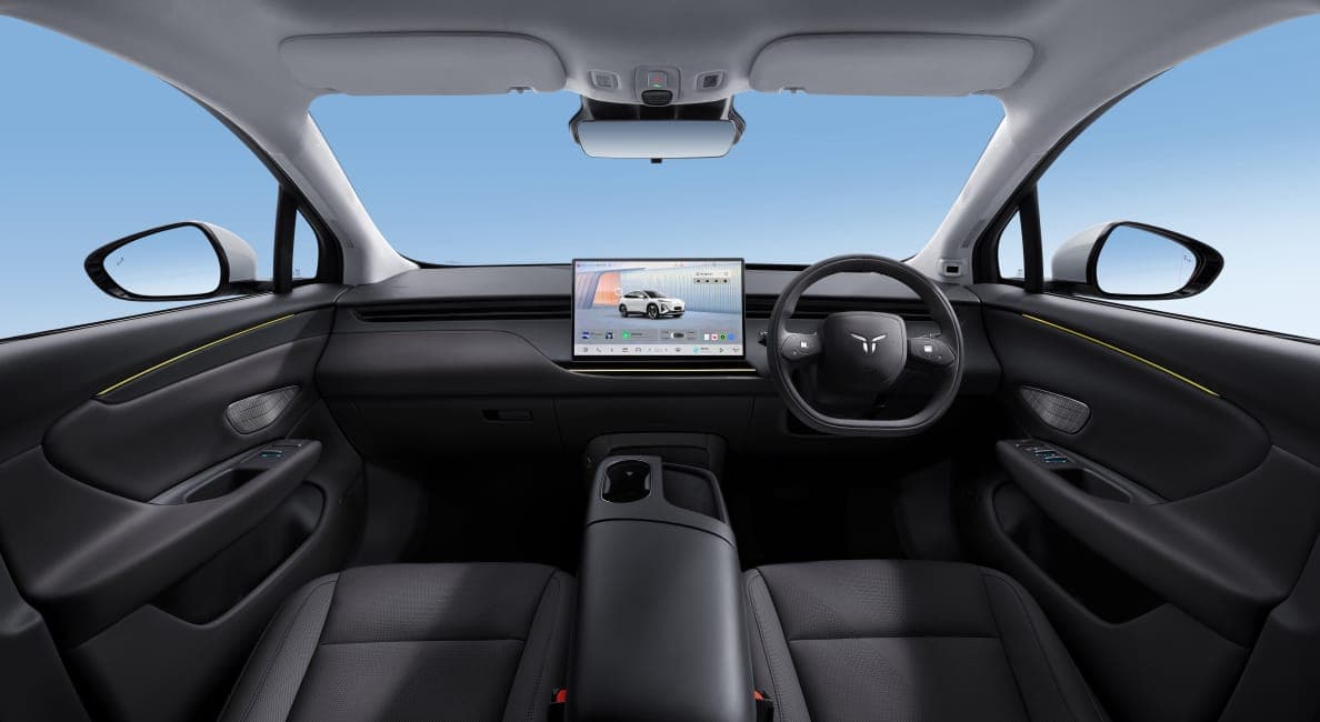 Interior: Black